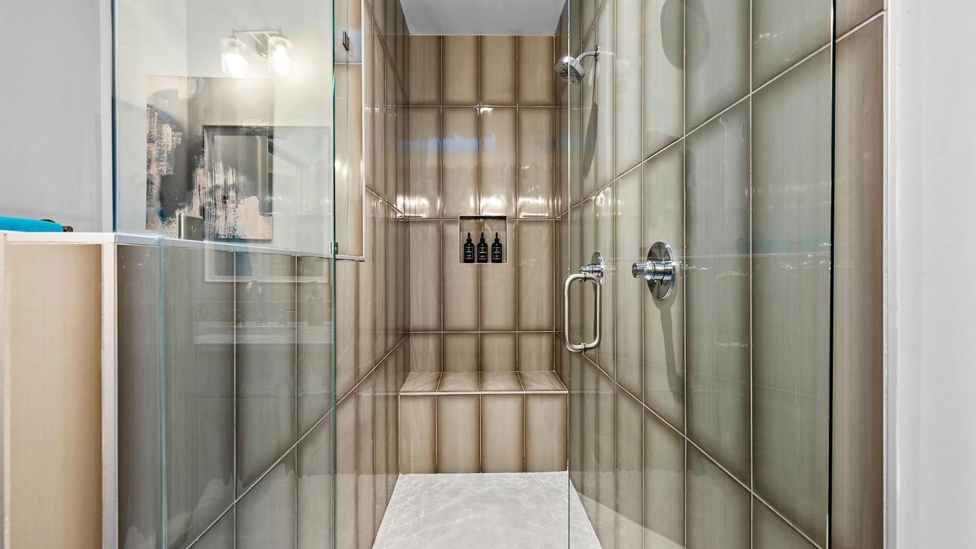 Heights Townhome With Free Parking & 3 Baths Nashville