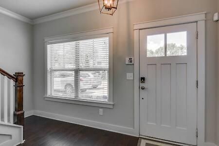 Twin Belmont Homes W 8 King 4 Living Sleep Up To 24 Guests Walk To Belmont & Vanderbilt Near Music Row The Gulch & 12 South 2 Miles To Broadway Smart Tvs Parking 24 Hr Hospitality