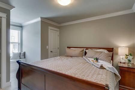 Twin Belmont Homes W 8 King 4 Living Sleep Up To 24 Guests Walk To Belmont & Vanderbilt Near Music Row The Gulch & 12 South 2 Miles To Broadway Smart Tvs Parking 24 Hr Hospitality
