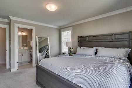 Twin Belmont Homes W 8 King 4 Living Sleep Up To 24 Guests Walk To Belmont & Vanderbilt Near Music Row The Gulch & 12 South 2 Miles To Broadway Smart Tvs Parking 24 Hr Hospitality