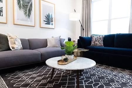 Luxe Hillsboro Village Homes For 24 With 4 Patios, Rooftops And Garage Parking, Gourmet Kitchens And Smart Tvs, Walk To Vanderbilt, Pancake Pantry And Fido, 24hr Hospitality, 10 Min To Broadway And The Parthenon Holiday home