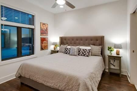 6 Bedroom Gulch Homes, Garages, Rooftops, Walk To Gulch 10 Mins To Broadway, 24 Hour Hospitality Team, Perfect For Groups * Nashville