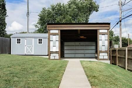 1-story Family With Fenced Yard, Grill, Parking, Sleeps 10, 5 Mins To Five Points & Nissan Stadium, Smart Tvs, Pet-friendly Yard, Patio For Bbqs, Ideal Getaway For Families, 24 Hr Hospitality Nashville