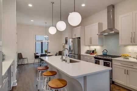 Getaway - Rooftop, Garage, Near Broadway! * Nashville