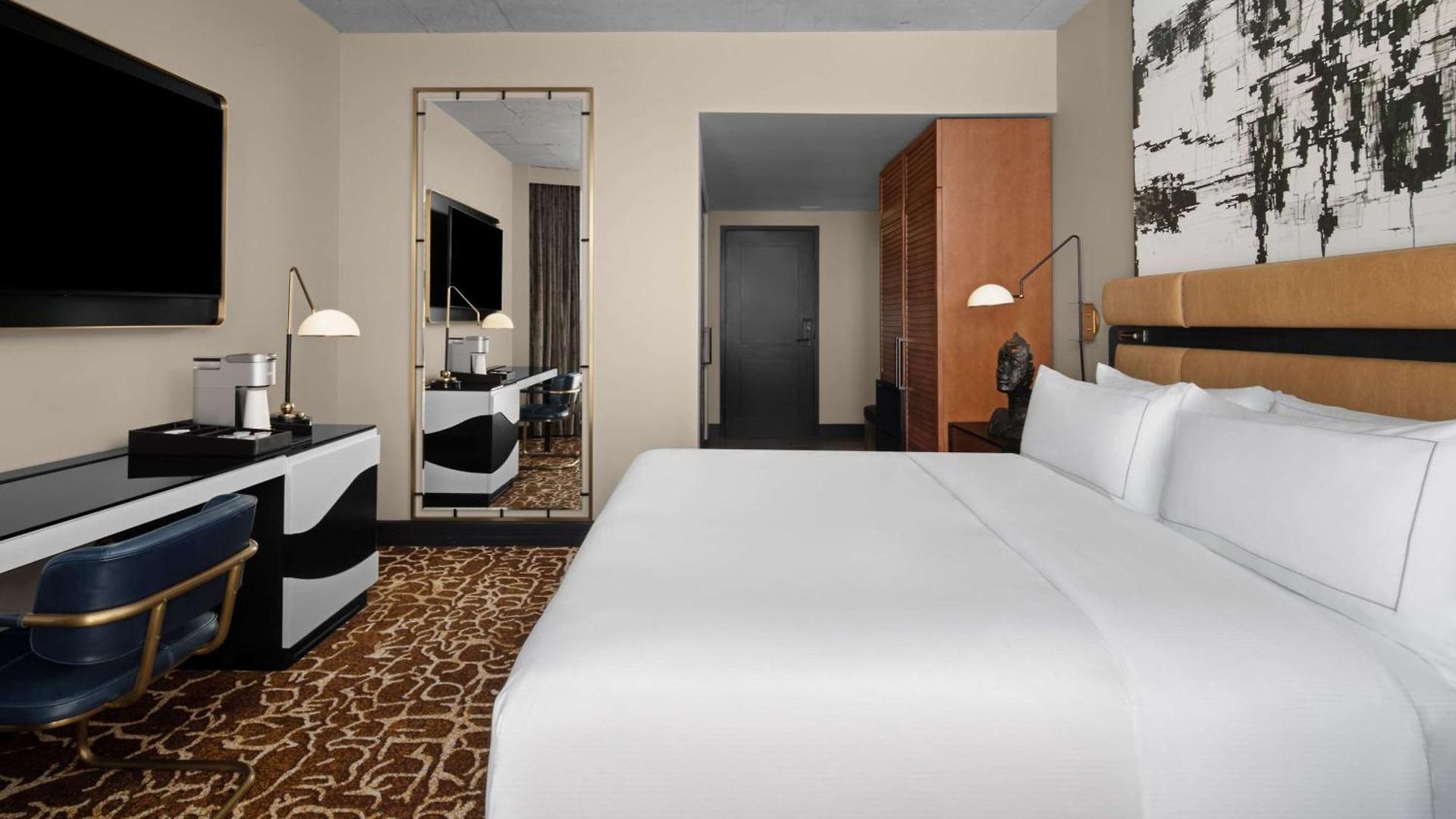Fraye Nashville, Curio Collection By Hilton Nashville