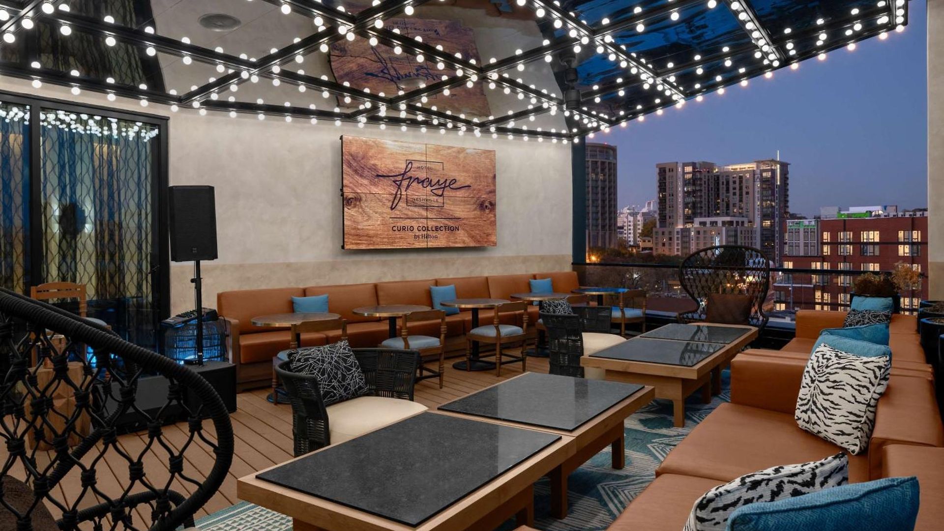 Fraye Nashville, Curio Collection By Hilton 4* Nashville