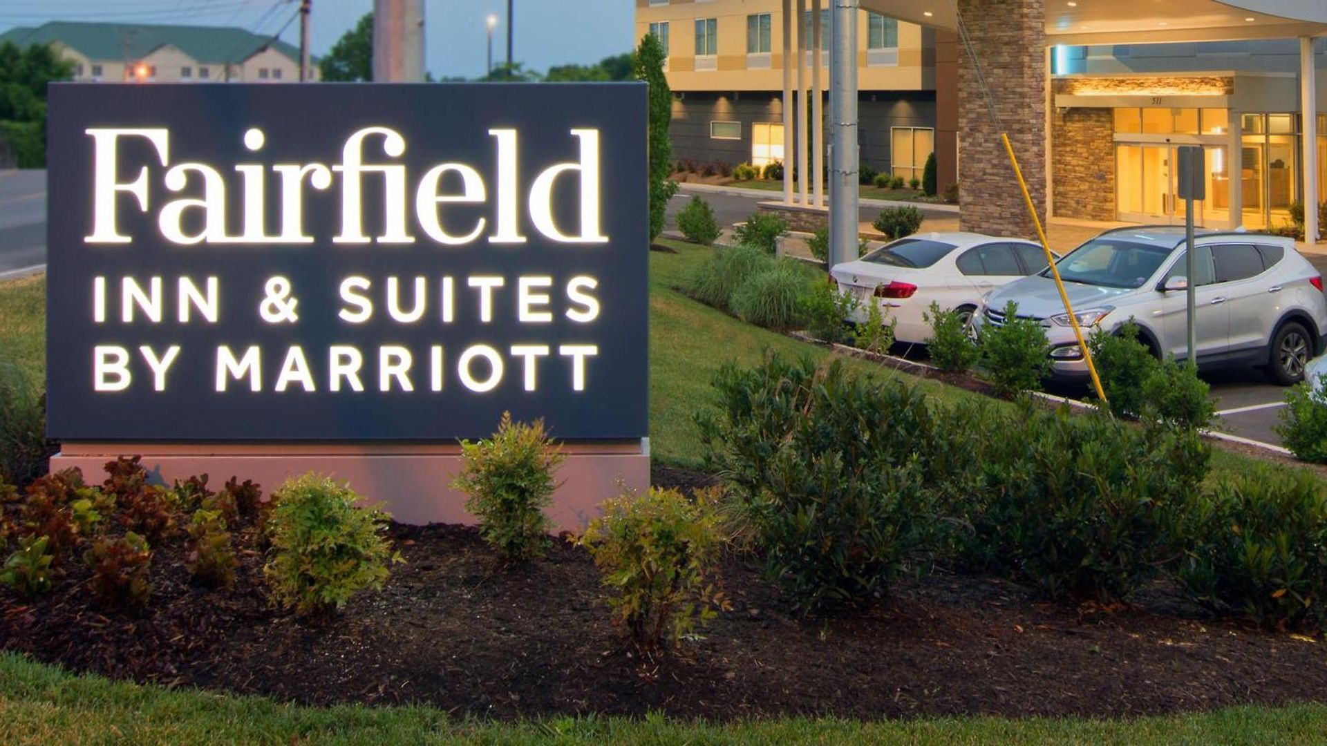 Fairfield & By Marriott Airport Nashville