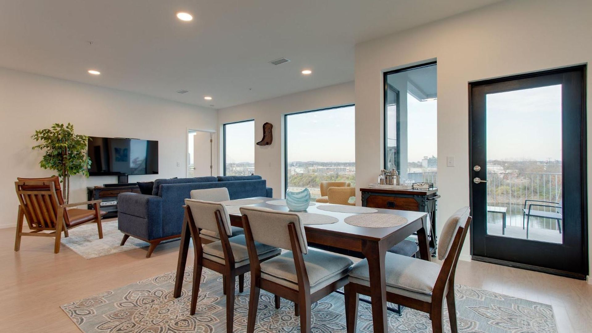 Apartment The Riverfront Vip - Walk To Broadway & Nissan Stadium - Free Garage *