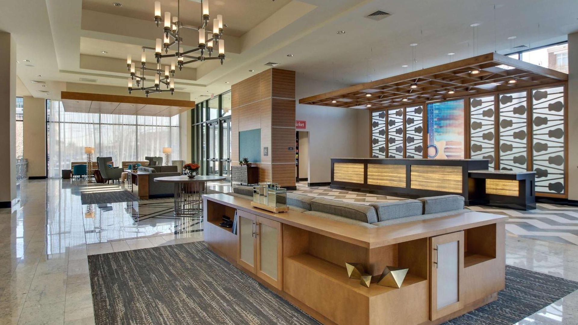 Drury Plaza Downtown Hotel 4*