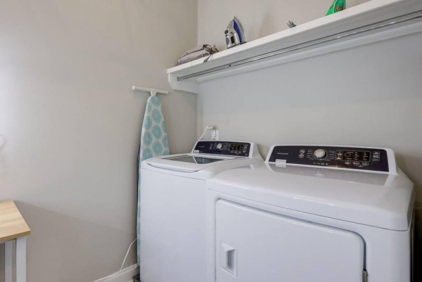 Holiday home Weho Home, Geodis Park, Mini-golf, Arcade, 10min To Downtown! Sleeps 10!