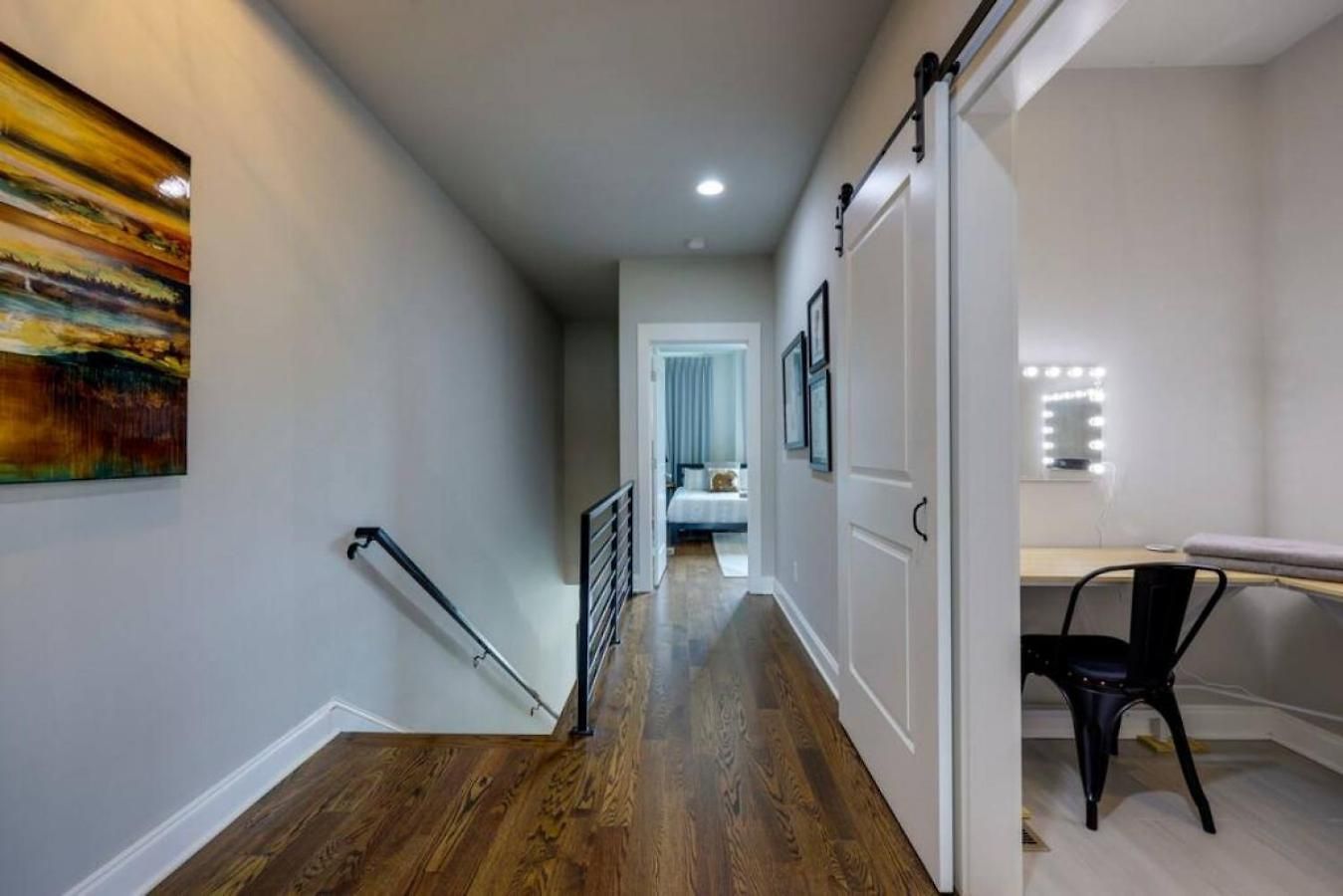 Holiday home Weho Home, Geodis Park, Mini-golf, Arcade, 10min To Downtown! Sleeps 10!