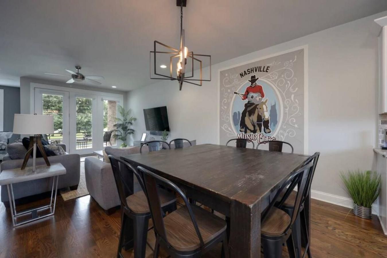 Weho Home, Geodis Park, Mini-golf, Arcade, 10min To Downtown! Sleeps 10! * Nashville