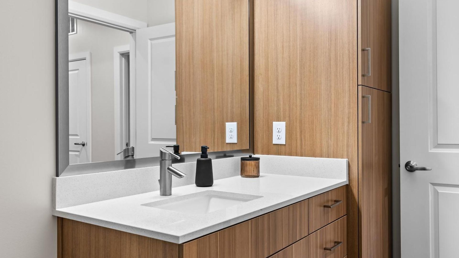 Midnight Manor Penthouse The Gulch Apartment Nashville
