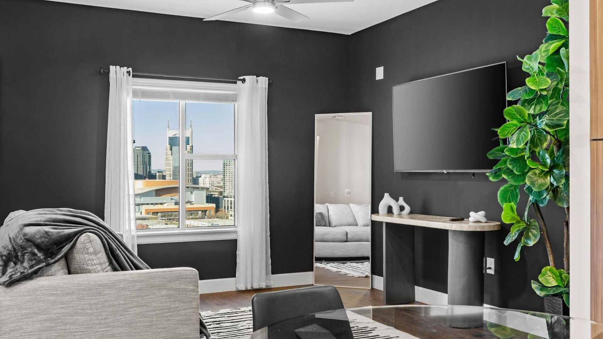 Midnight Manor Penthouse The Gulch Apartment Nashville