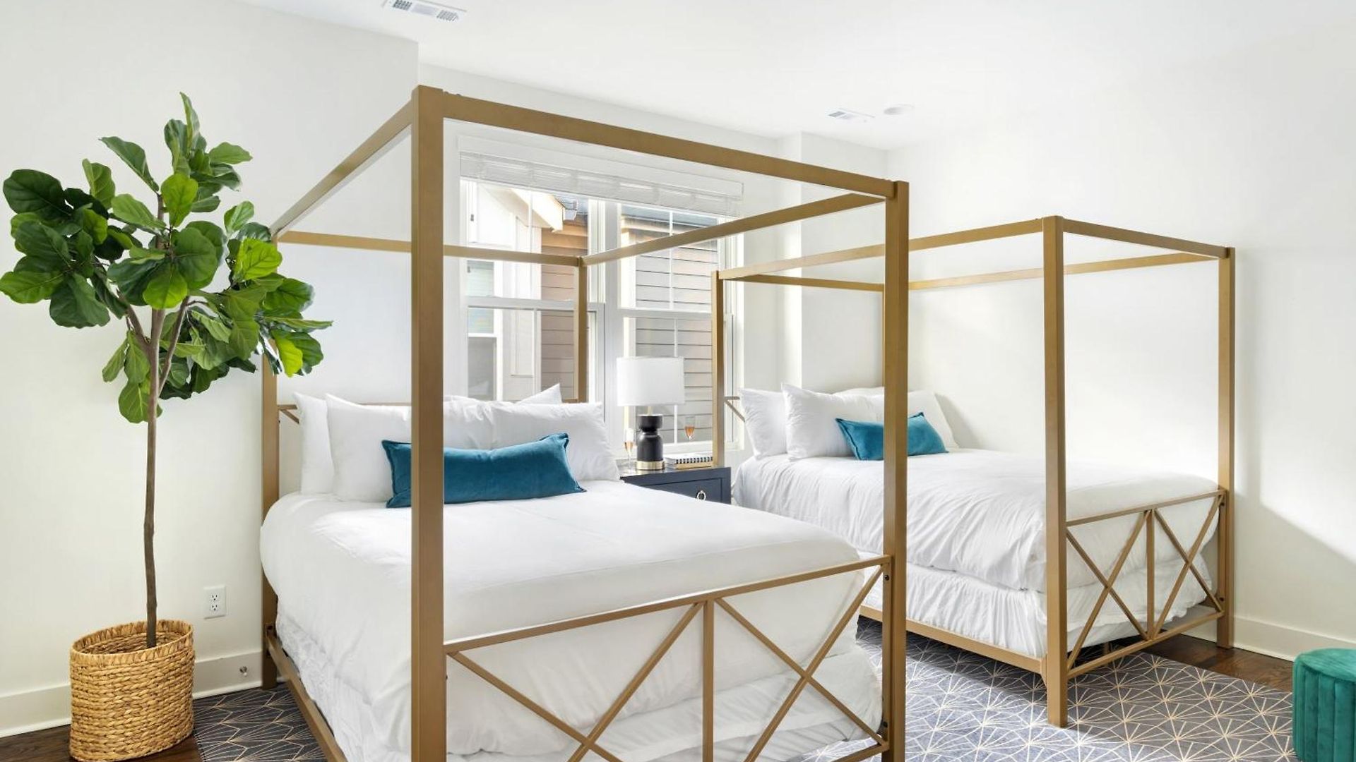 Hart 16 By Avantstay Gorgeous Town House W Modern Amenities In Nashville
