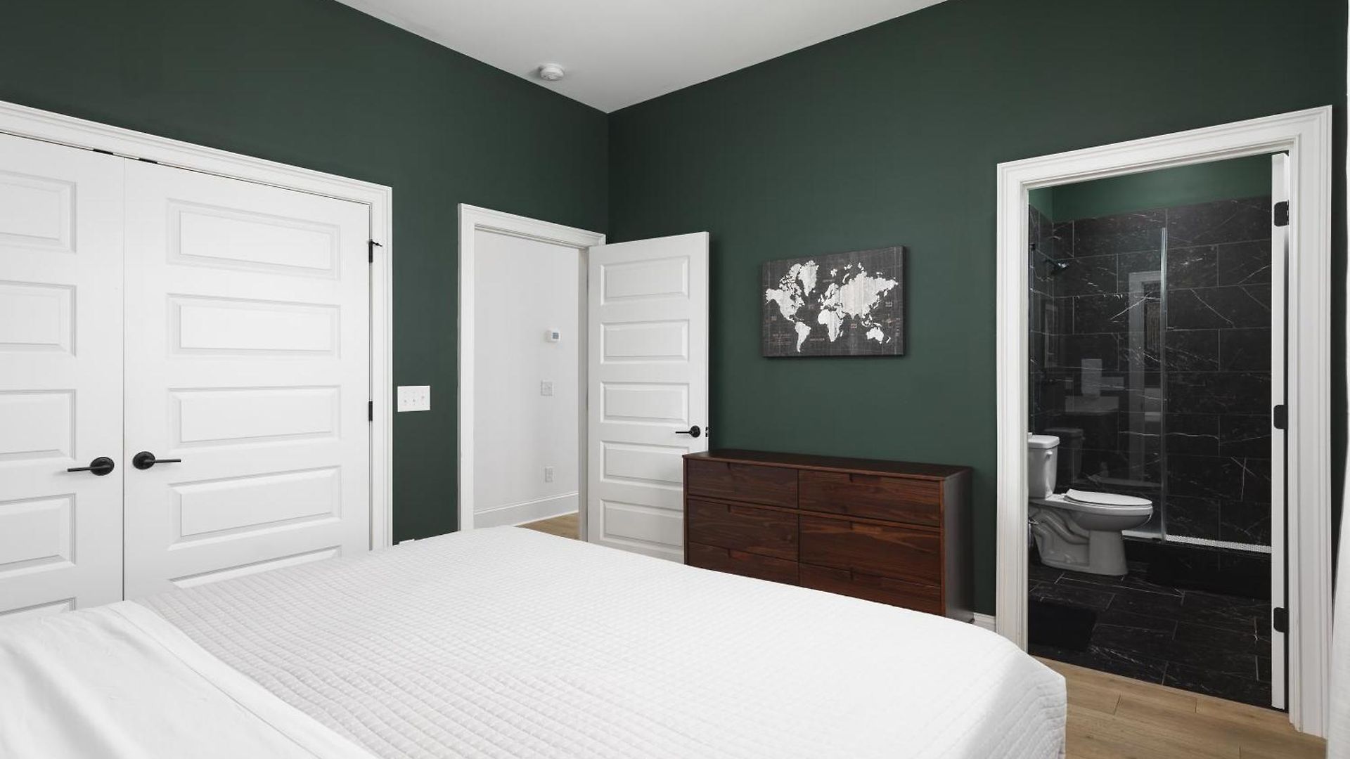 Near Downtown Broadway & Stadium With Free Parking *