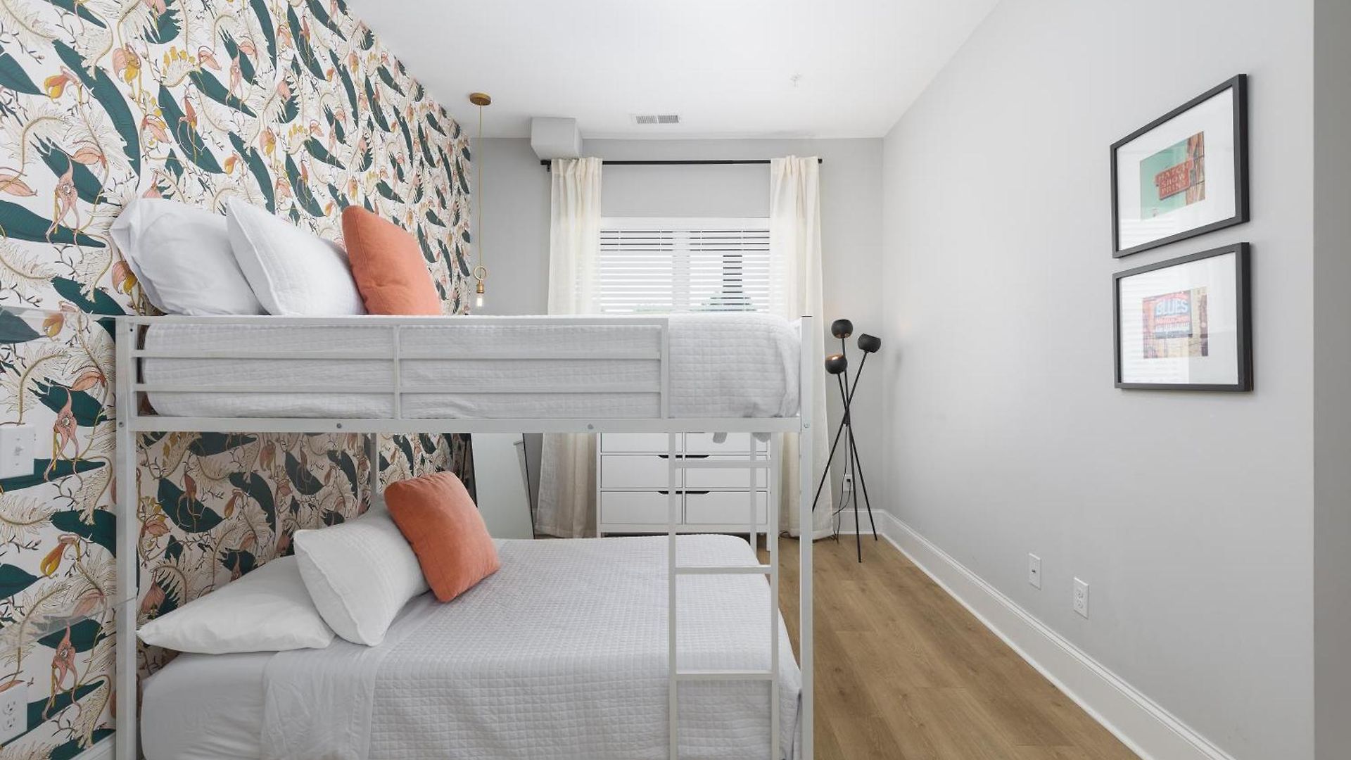 Near Downtown Broadway & Stadium With Free Parking *