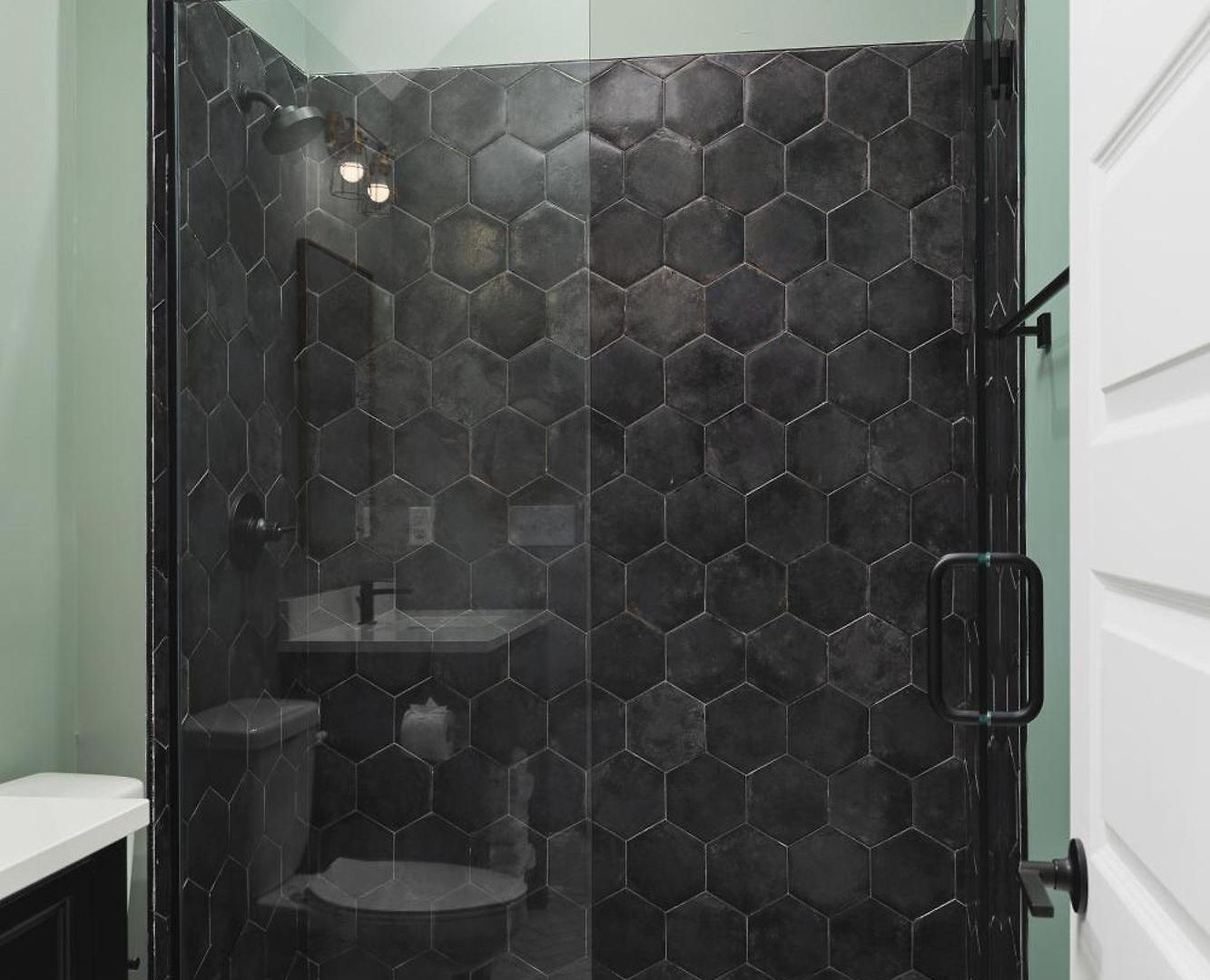 Luxury Design Condo, Close To Downtown Broadway & Coffee * Nashville