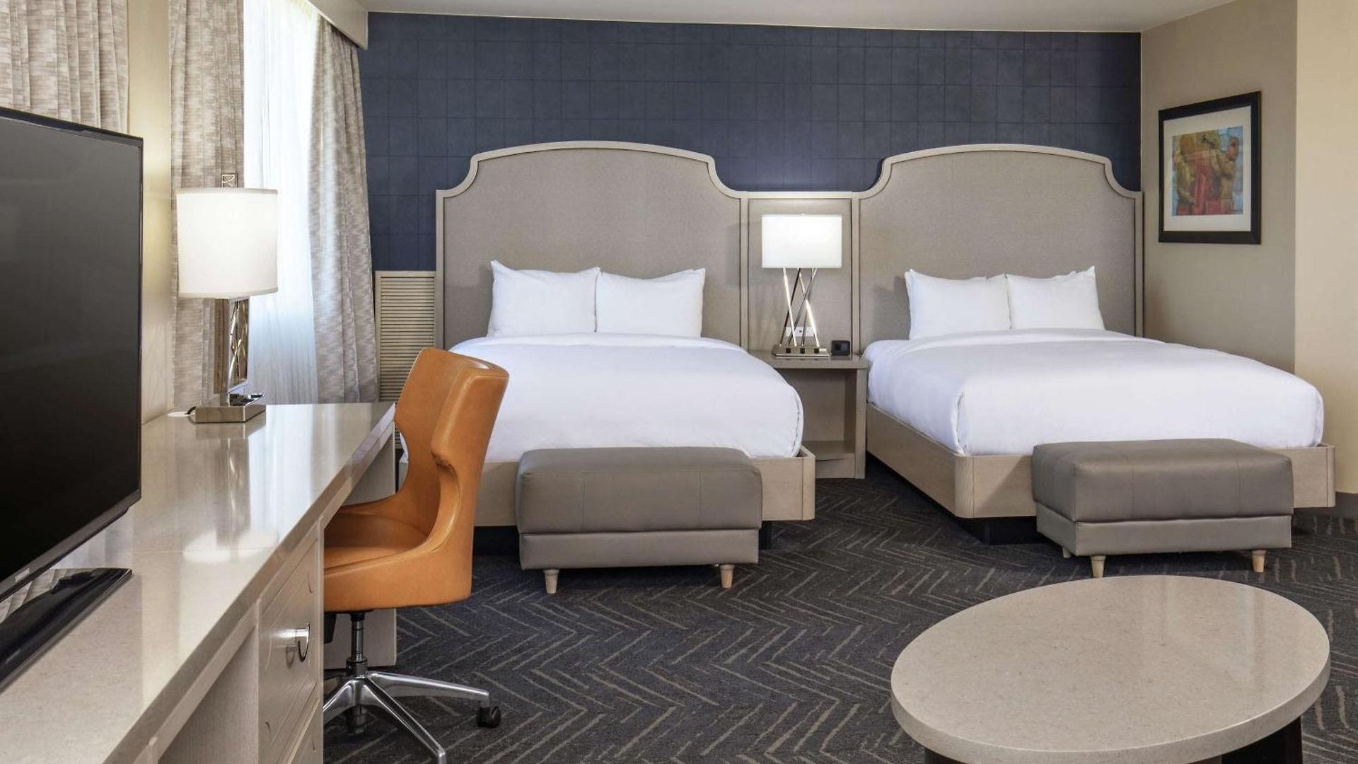 Hotel Doubletree By Hilton Downtown Nashville