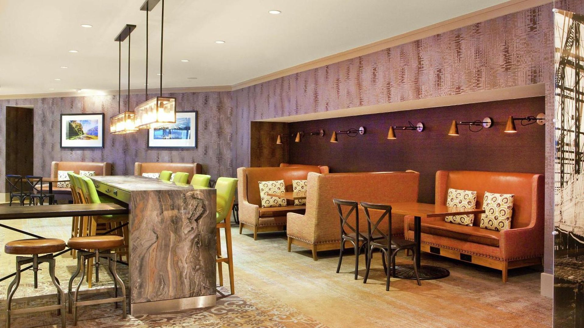 Doubletree By Hilton Downtown Hotel Nashville