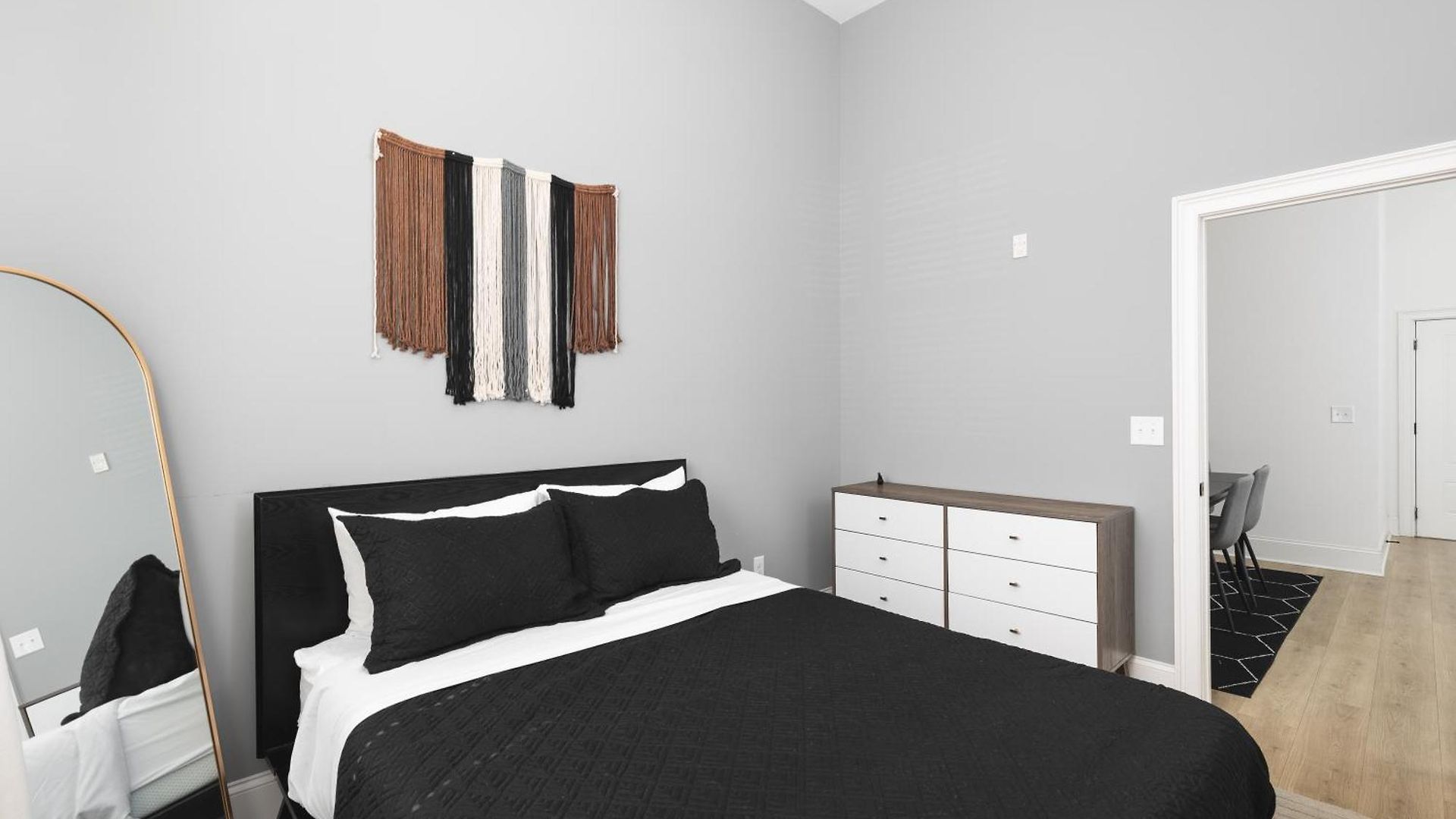 Apartment 3 Miles To Broadway, Walk To Restaurants And Coffee Nashville