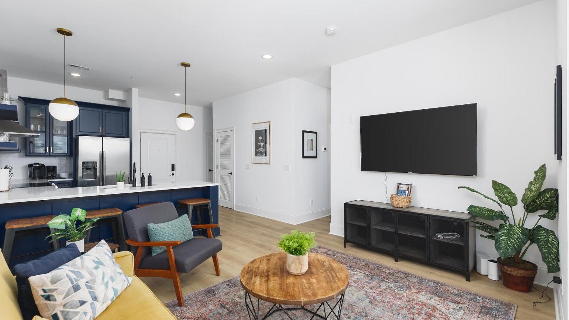 Tranquil Haven Close To Broadway With Free Parking Apartment Nashville
