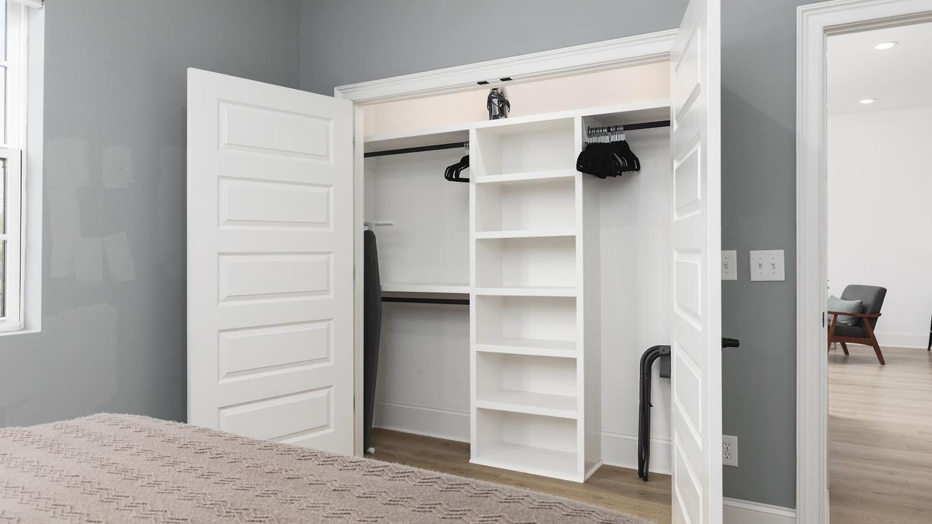 Tranquil Haven Close To Broadway With Free Parking Apartment
