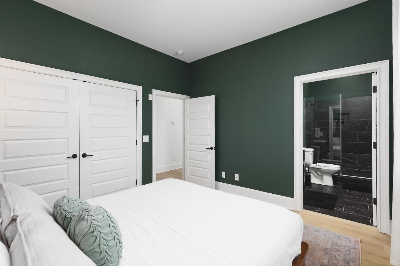 Apartment Trendy East Near Coffee Shops & Downtown Nashville