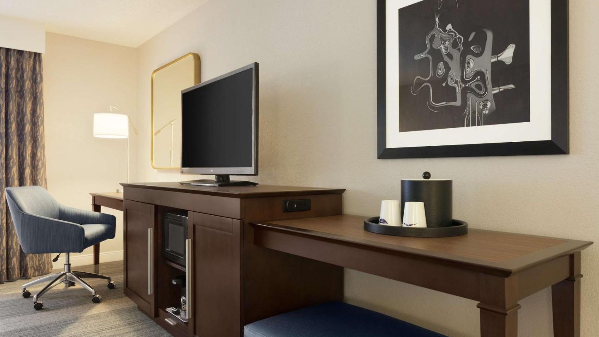 Hampton & Nashville-downtown Hotel