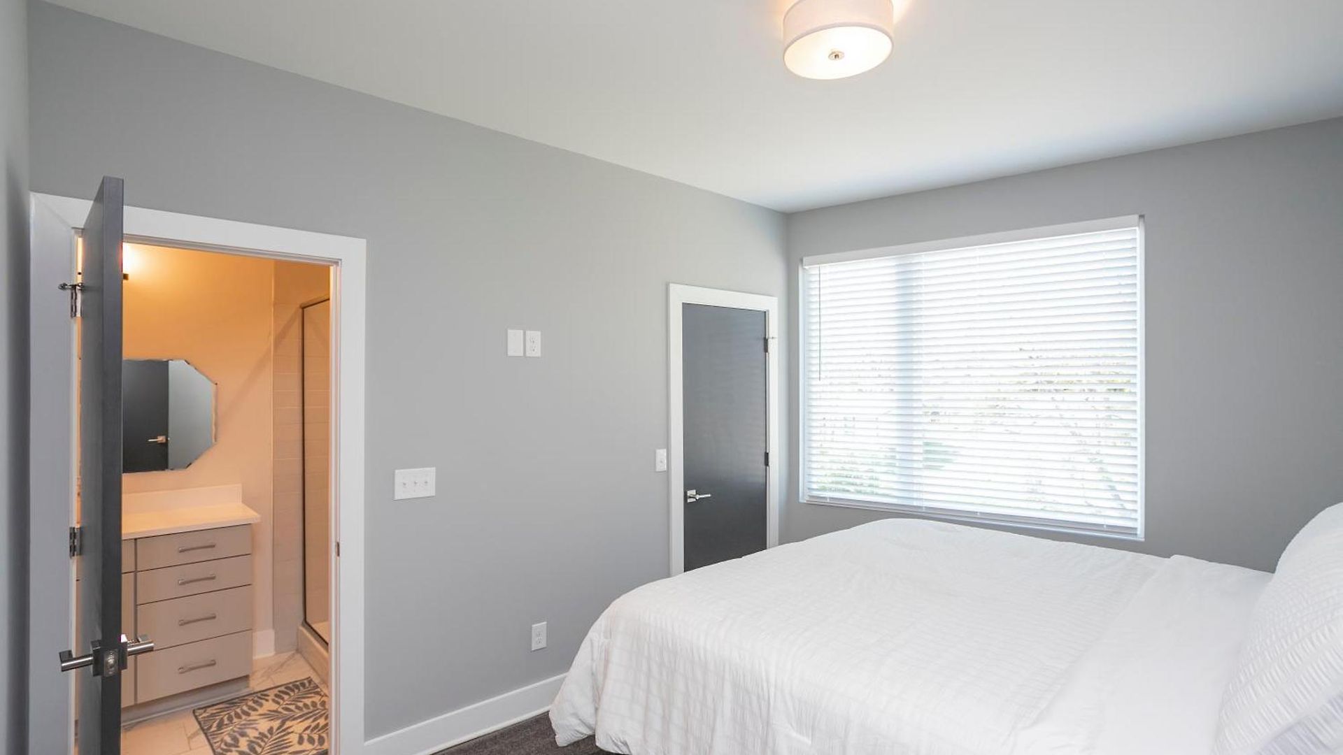 Luxury Townhome Skyline Views Mins To Dt