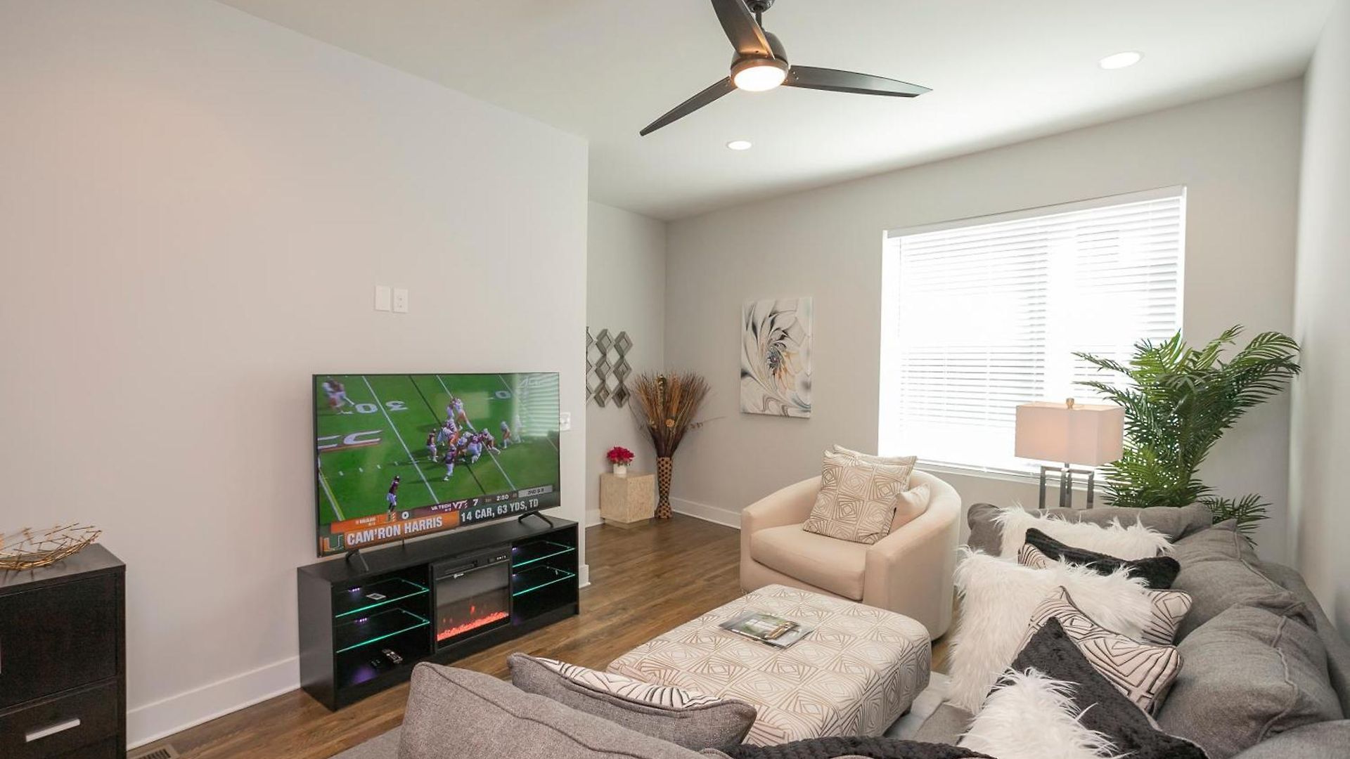 Luxury Townhome Skyline Views Mins To Dt
