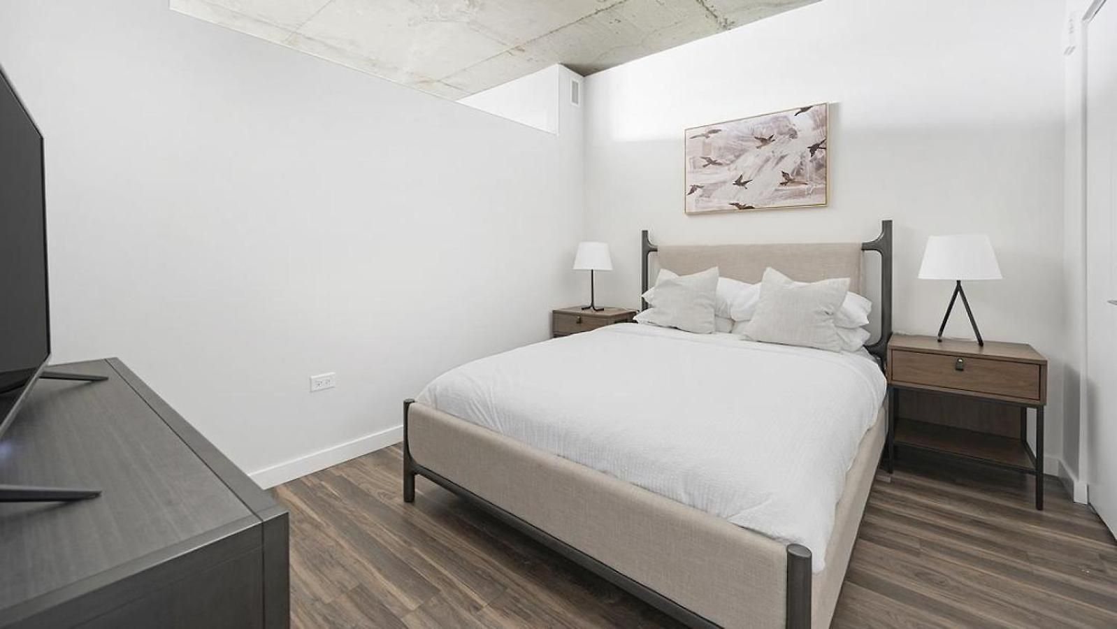 Landing Modern With Amazing Amenities Nashville