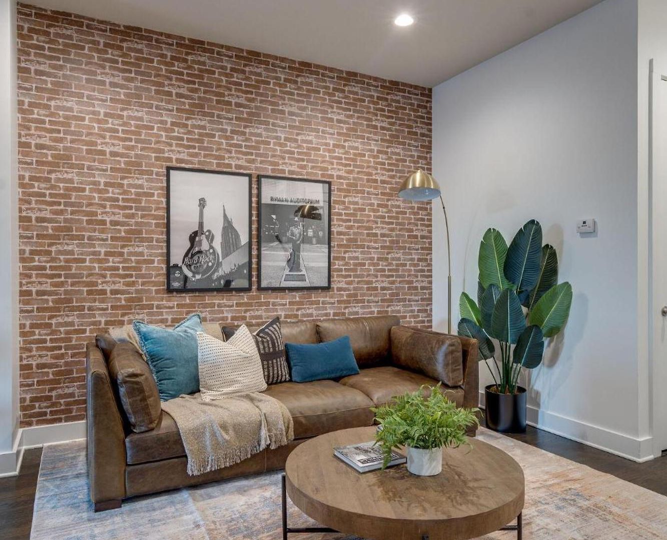 Hotel Lofts At 30th - 2 Floor Units *