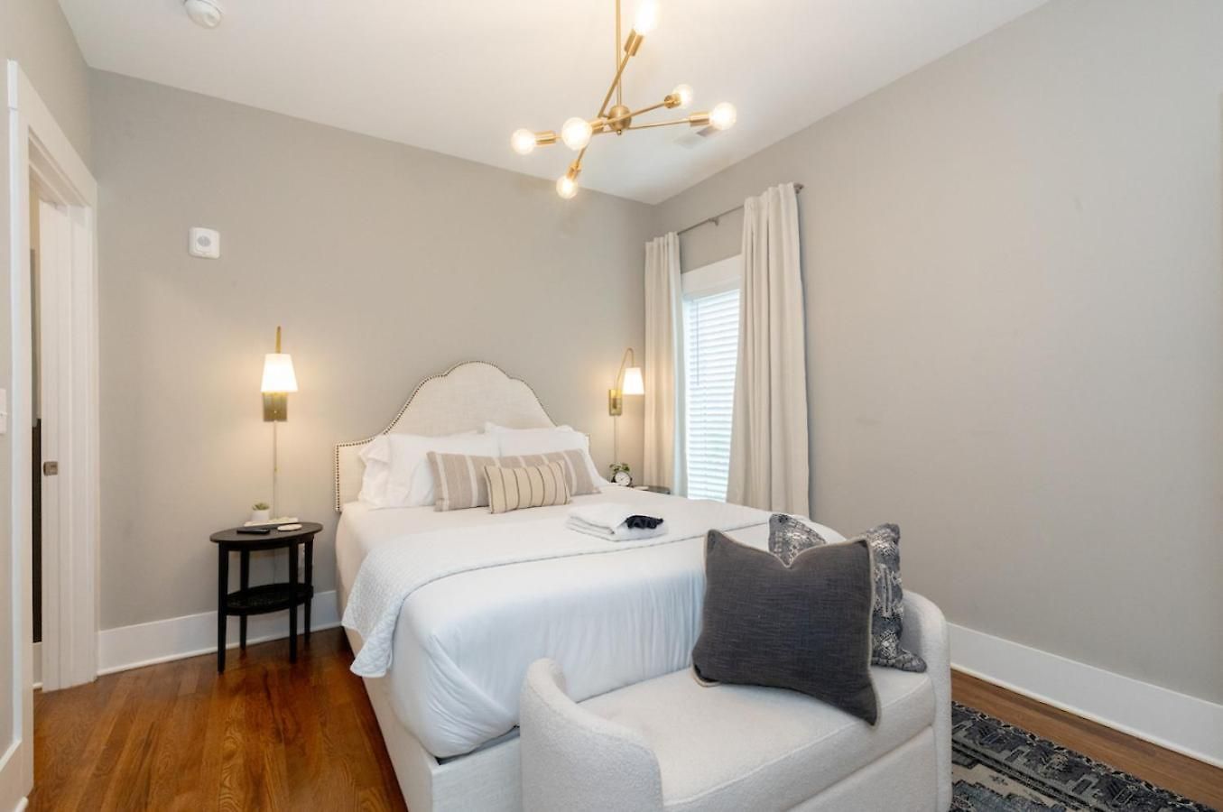 2-bedroom Penthouse With Rooftop & Free Parking Holiday home Nashville
