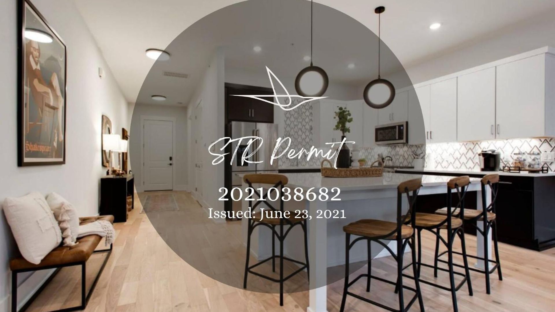 Holiday home Chic Vandy With Garage - 3 Miles To Broadway