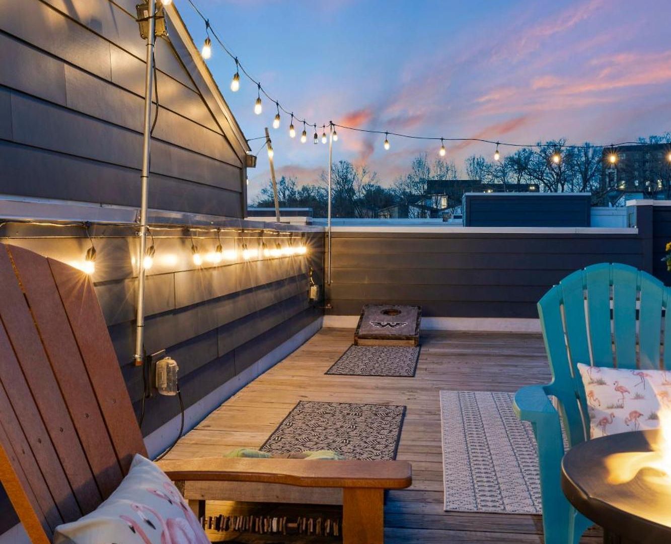 Dolly Partyon - Downtown Views - Rooftop - Groups Holiday home *
