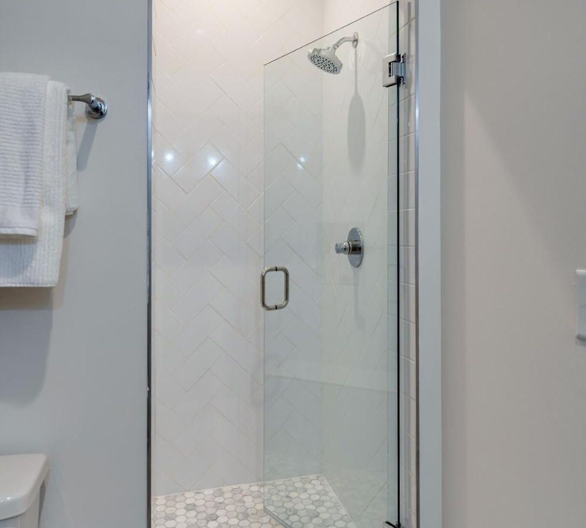 Luxury Townhouse With Rooftop Deck Less Than 10 Mins To Downtown