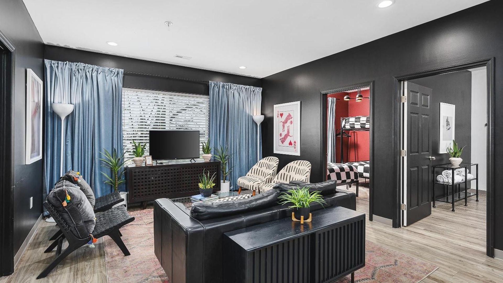 Apartment Near Downtown Walk To Restaurants, Bars & Music