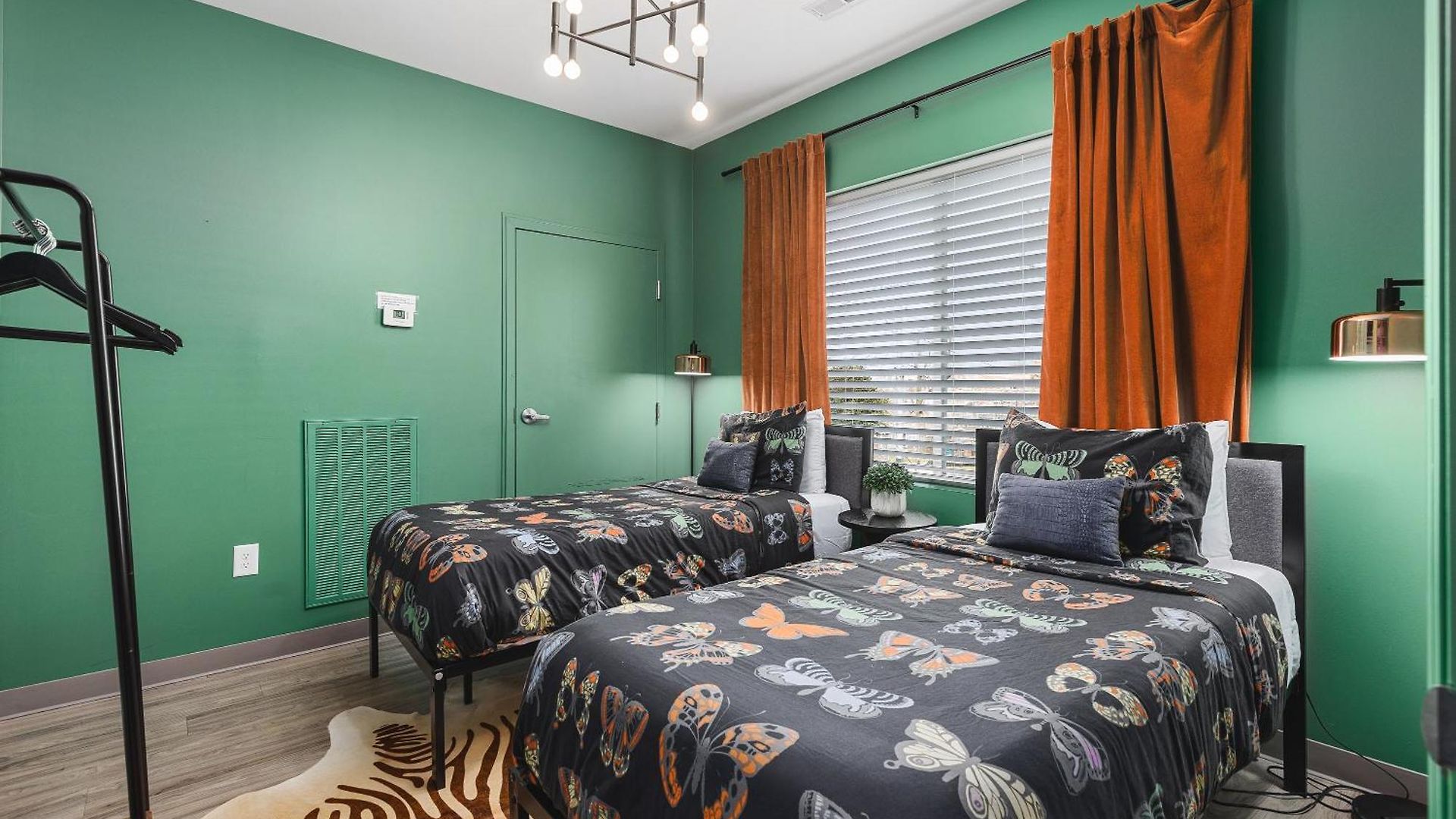 Apartment Near Downtown Walk To Restaurants, Bars & Music Nashville