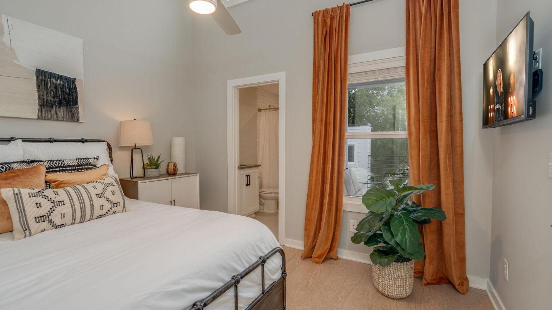 Holiday home - 1308 Montgomery Ave Unit 2