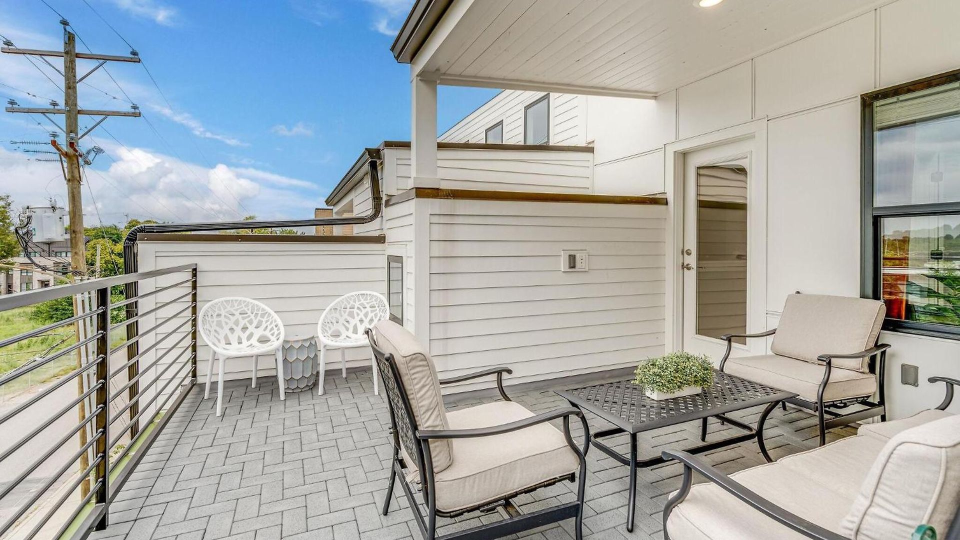 - 1308 Montgomery Ave Unit 2 * Nashville