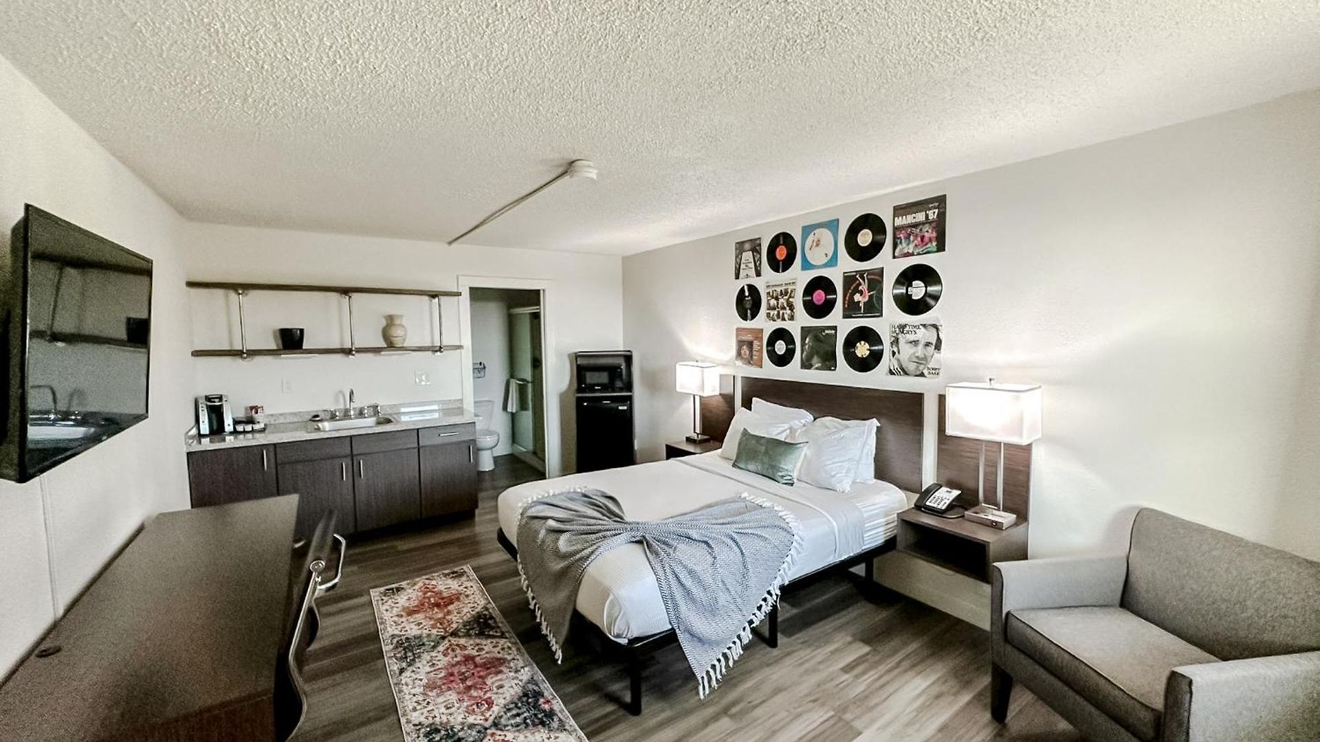 Sleepover Apartment