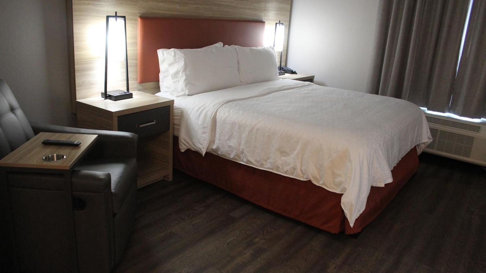 Hotel Candlewood - South By Ihg 3*