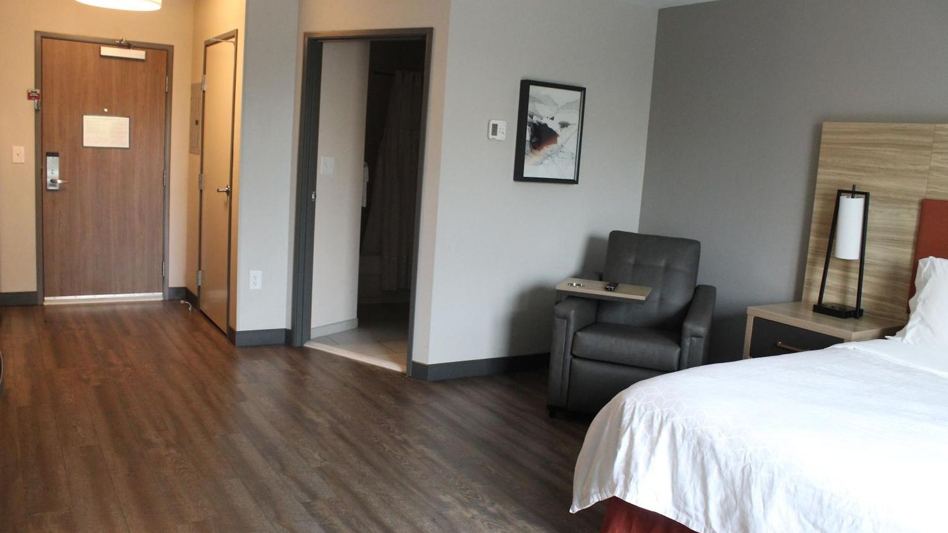 Hotel Candlewood - South By Ihg 3*