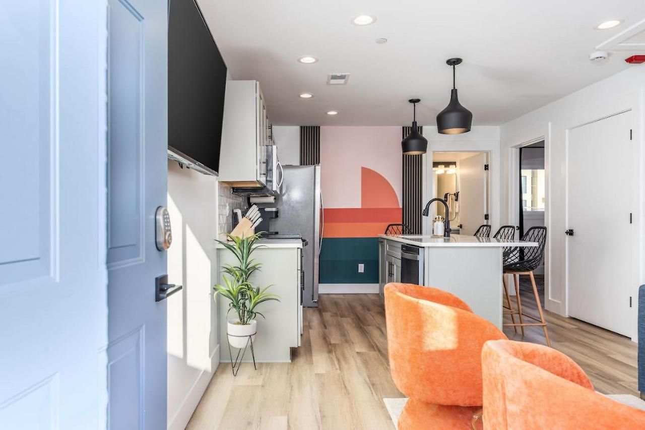 Apartment Walk To Hillsboro Village, Close To Vanderbilt, 3 Miles To Downtown
