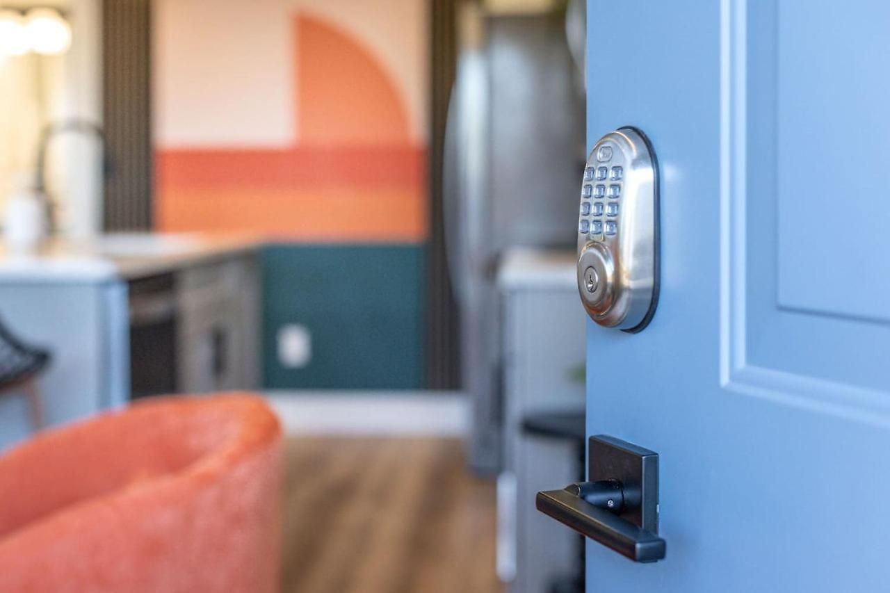 Apartment Retreat With Patio & Free Parking, By Vanderbilt *