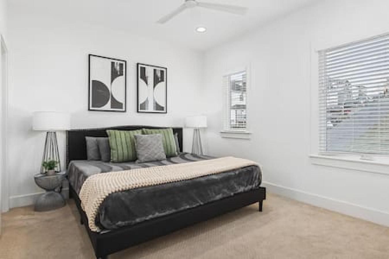 Upscale With Patio Walk To 12 South And Belmont * Nashville