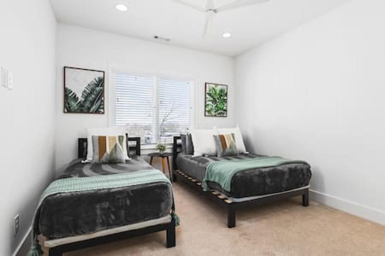 Holiday home Upscale With Patio Walk To 12 South And Belmont *
