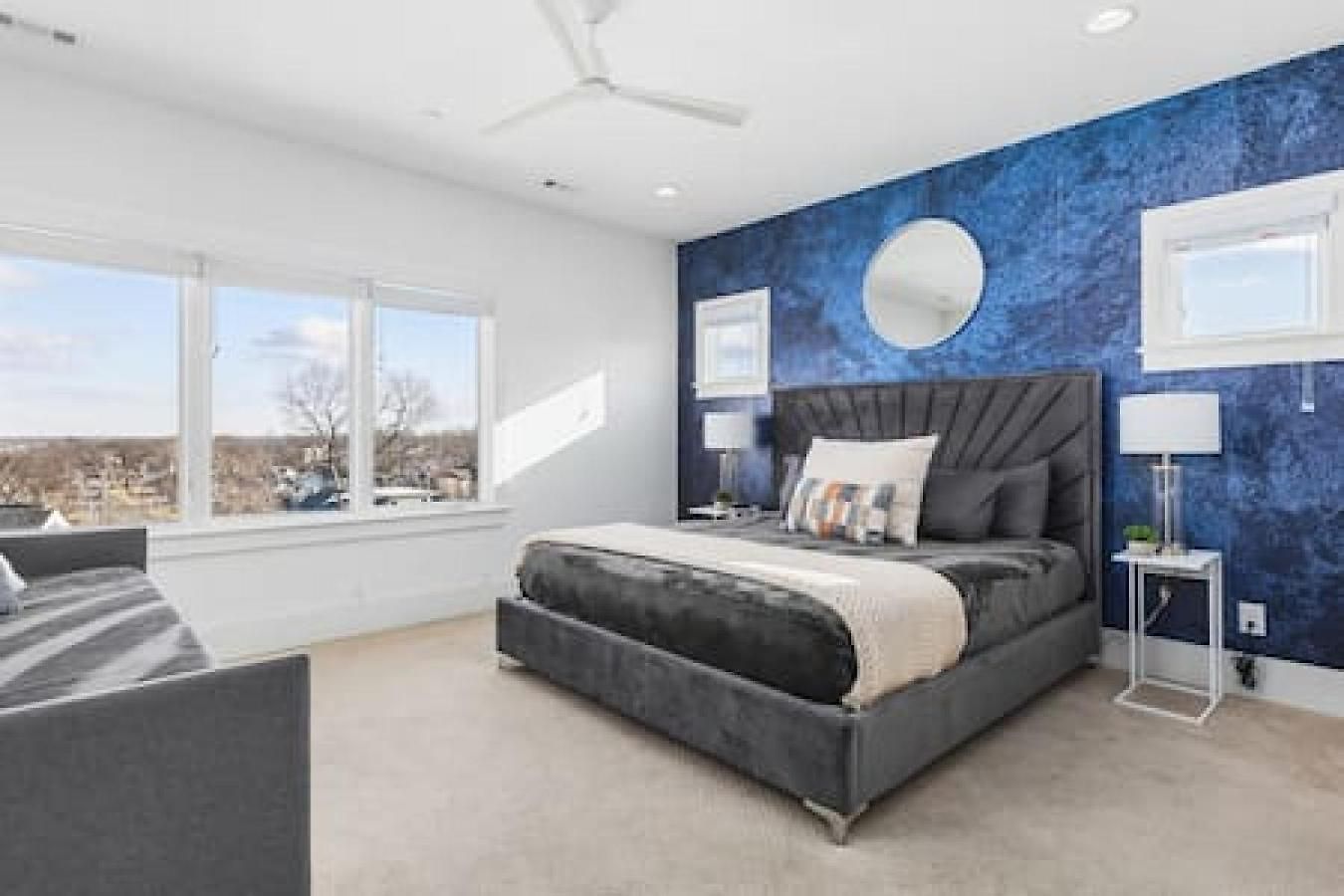 Holiday home Upscale With Patio Walk To 12 South And Belmont Nashville