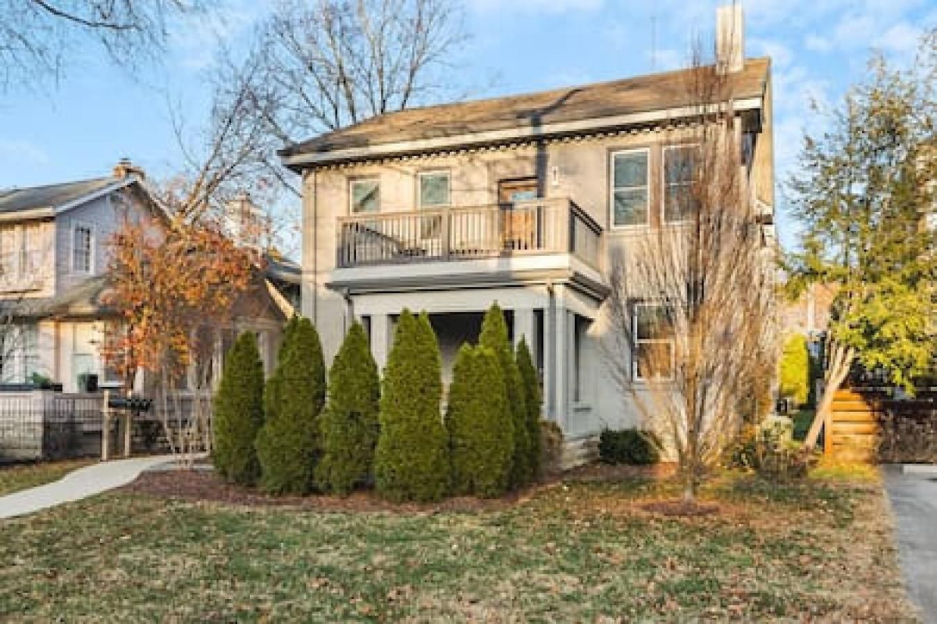 Holiday home Belmont Retreat Walk To Restaurants, Coffee, 12 South